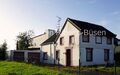 Haus mit Wiese